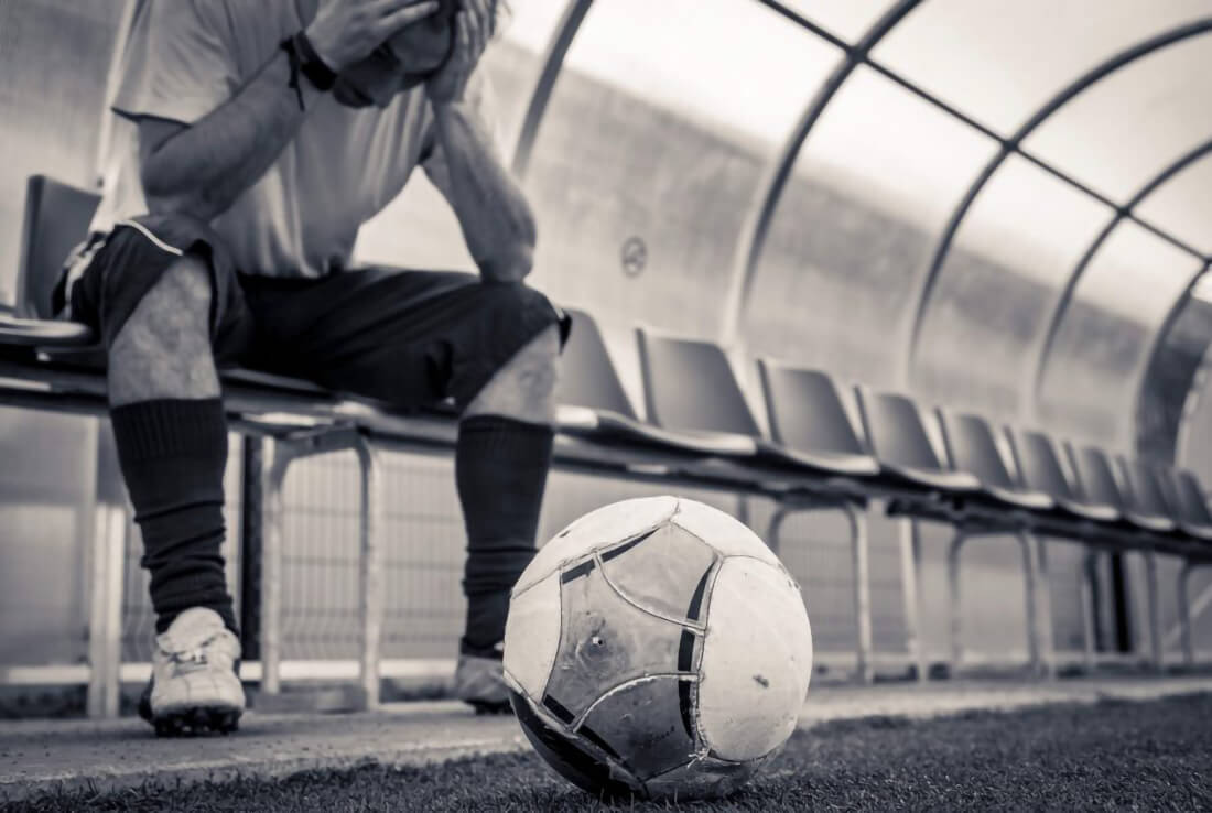 Capa A SIMPLICIDADE E A ANATOMIA INVISÍVEL DO FUTEBOL