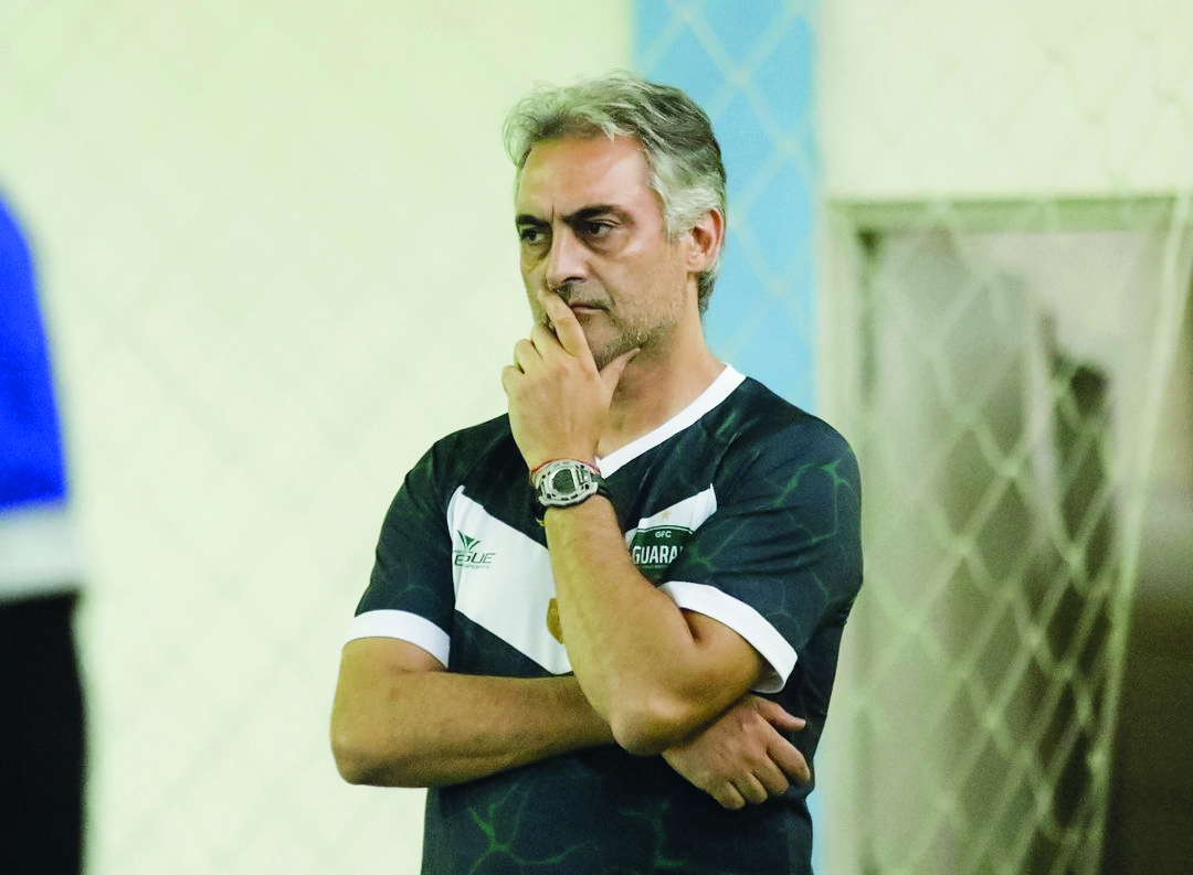 Capa O próximo treinador da seleção brasileira tem que ser brasileiro ou estrangeiro?