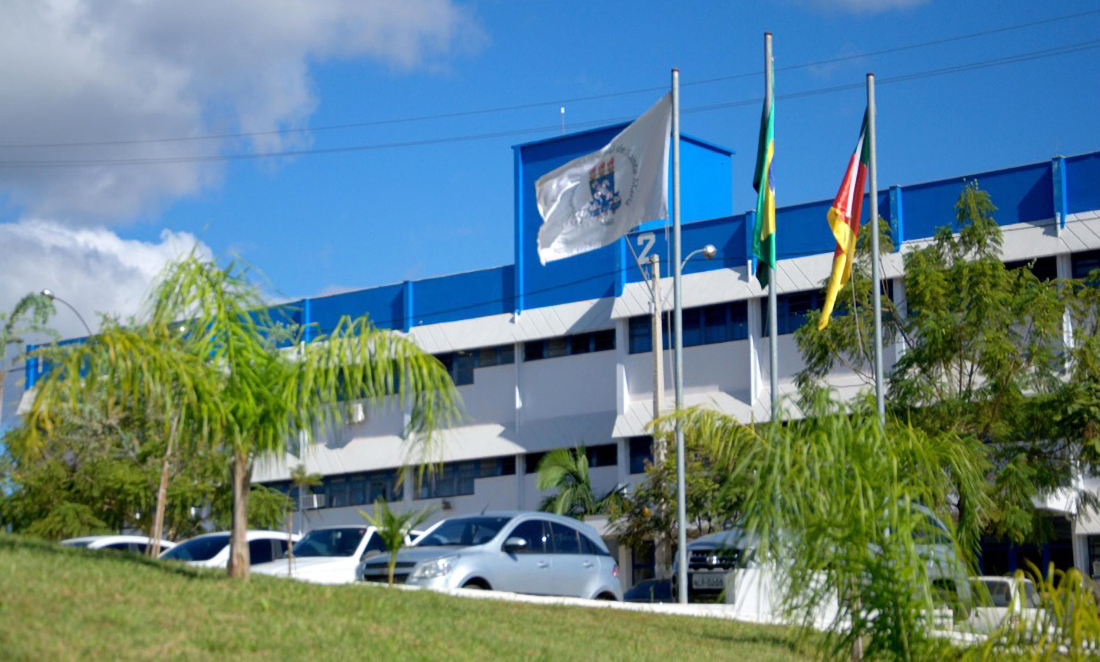 Capa UFSM abre vagas em concurso público para Técnicos Administrativos em Educação