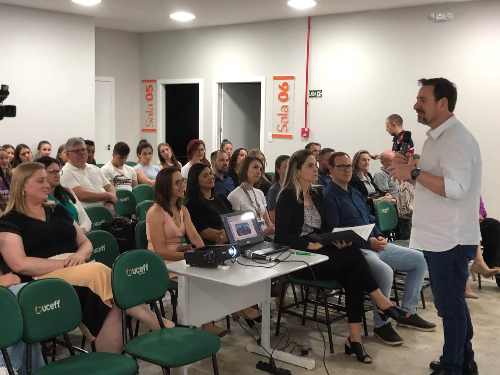 Capa UCEFF comemora um ano da unidade em FW