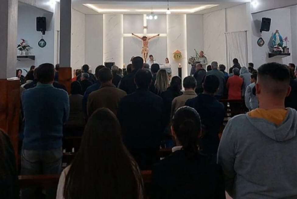 Capa Comunidade do bairro São Cristóvão de FW celebra festa de seu padroeiro neste domingo, 21