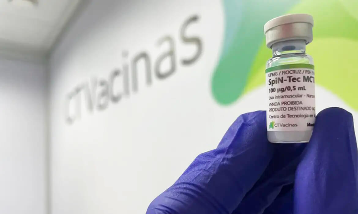Capa Vacina brasileira contra a Covid-19 avança para a Fase 3 e pode chegar ao SUS em 2027