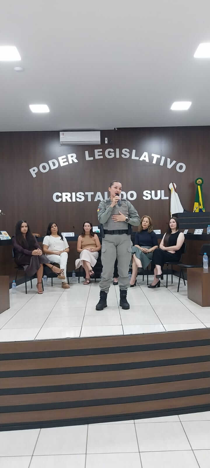 Capa Vozes Femininas que Inspiram: encontro de experiências em Cristal do Sul
