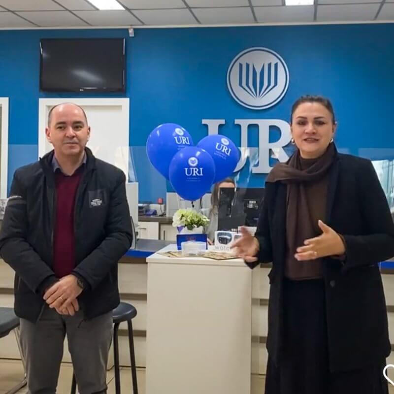 Capa URI/FW premia estudantes na campanha “Rematrícula Premiada” com viagens smartwatches