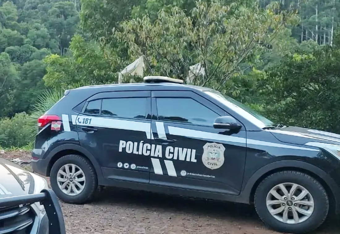 Capa Mãe de três filhos é morta a tiros após discussão no interior de Palmitos