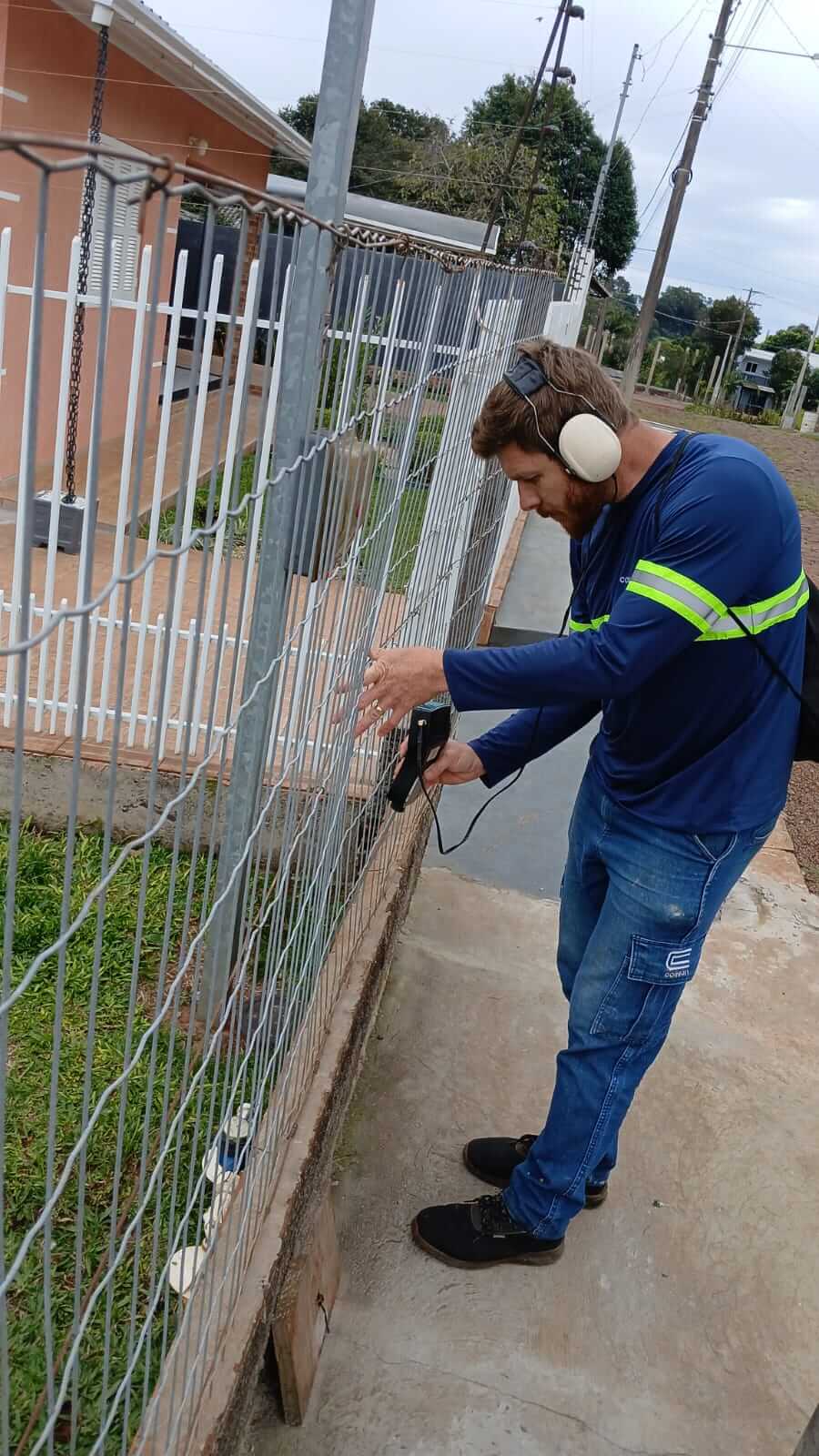 Capa  Mutirão da Corsan localiza mais de 40 vazamentos que interferiam no abastecimento de água 