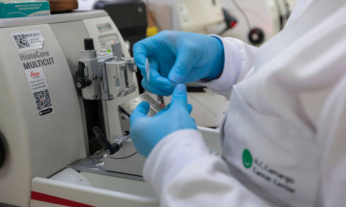 Capa Nova lei amplia acesso a terapias e vacinas contra o câncer no SUS