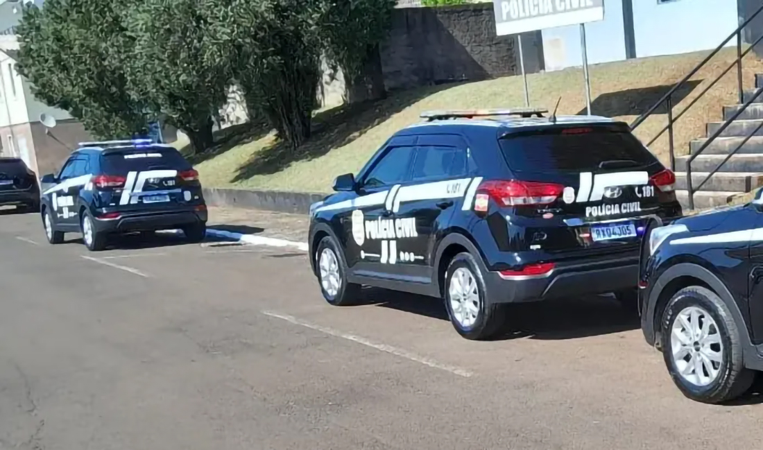 Capa Mulher de 25 anos é morta a tiros pelo companheiro adolescente em Palmitos