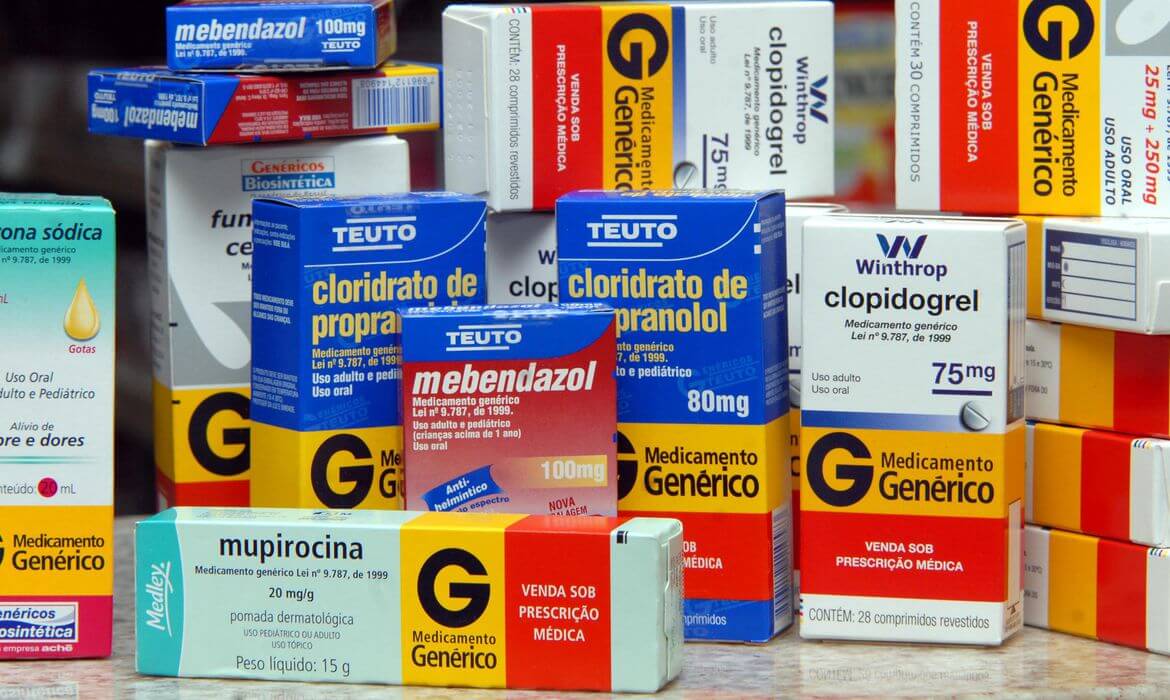 Capa Anvisa aprova novas regras para rótulos de medicamentos