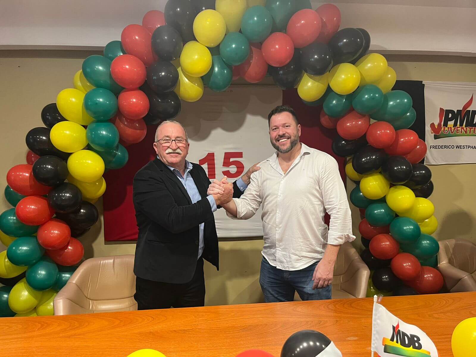 Capa MDB define Lídio Signori e Waldriano Gemelli como candidatos em FW