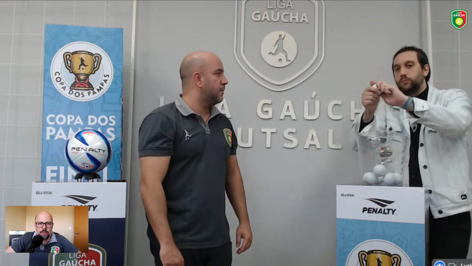 Capa AFUCS enfrenta AEF nas quartas da Copa dos Pampas