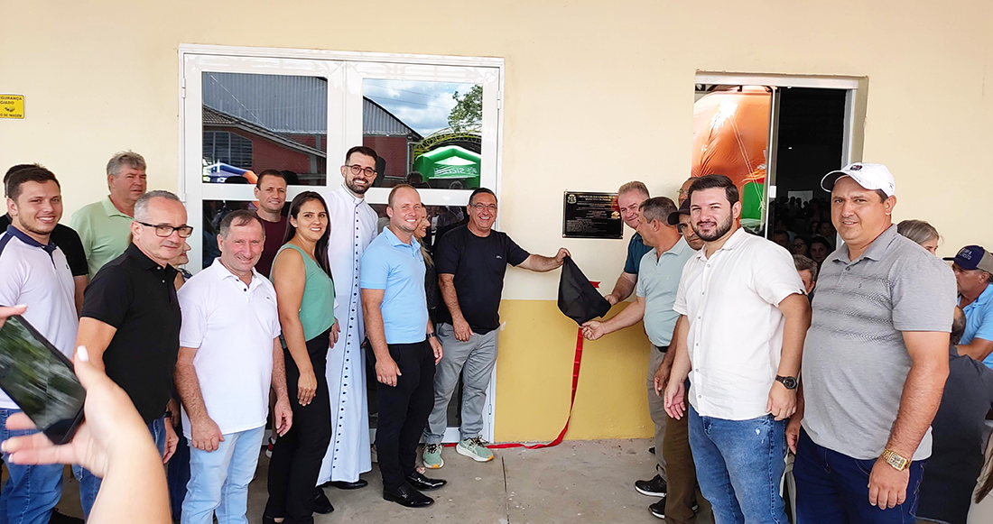 Capa Administração Municipal de Pinhal entrega investimentos na comunidade de Alto Paraíso