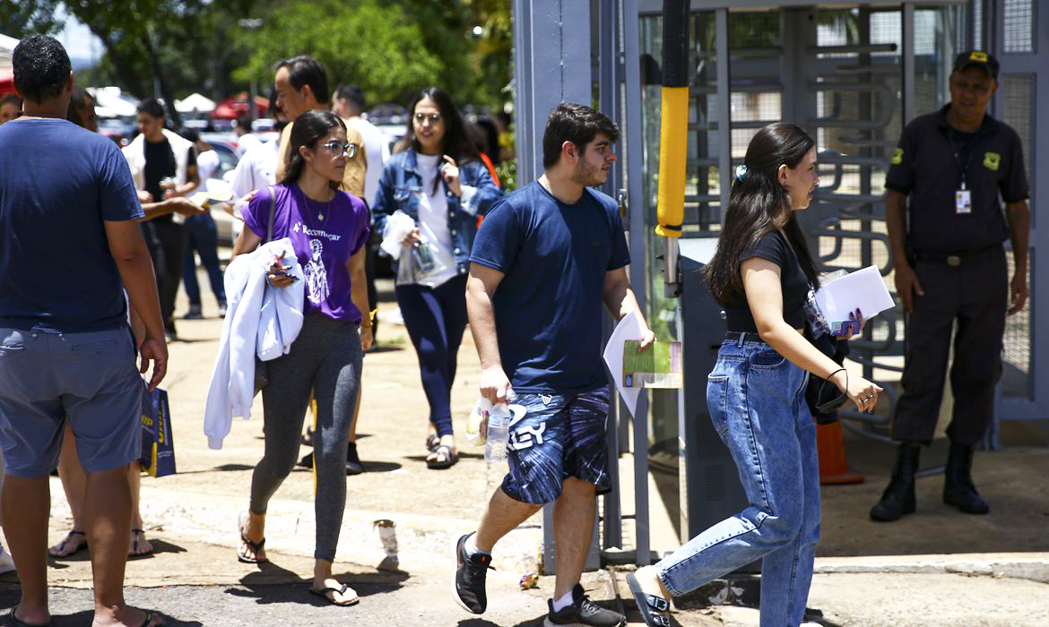 Capa Cartão de confirmação do Enem estará disponível nesta terça-feira