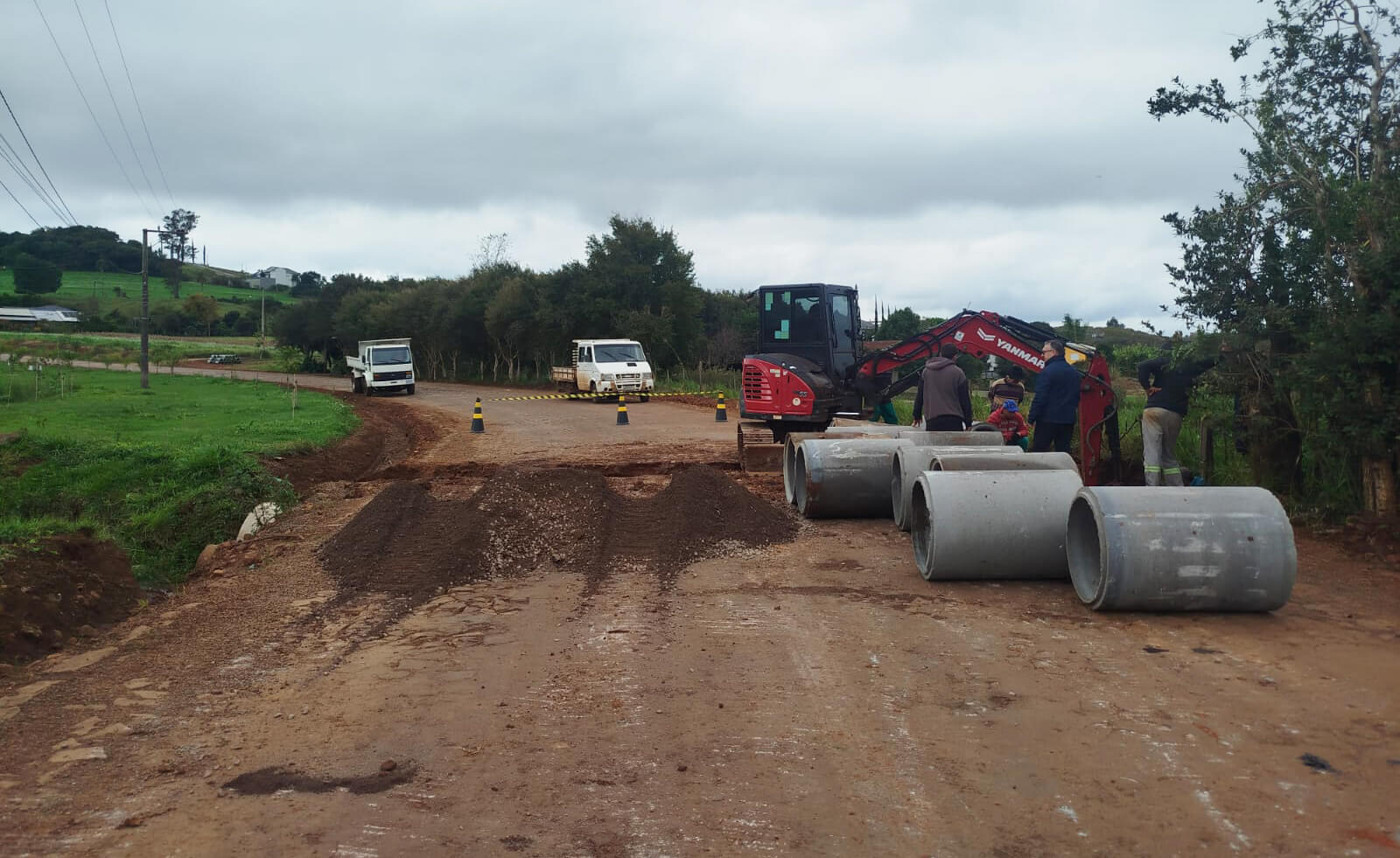 Capa Obras de drenagem avançam na Estrada Santo Caeran em Frederico Westphalen