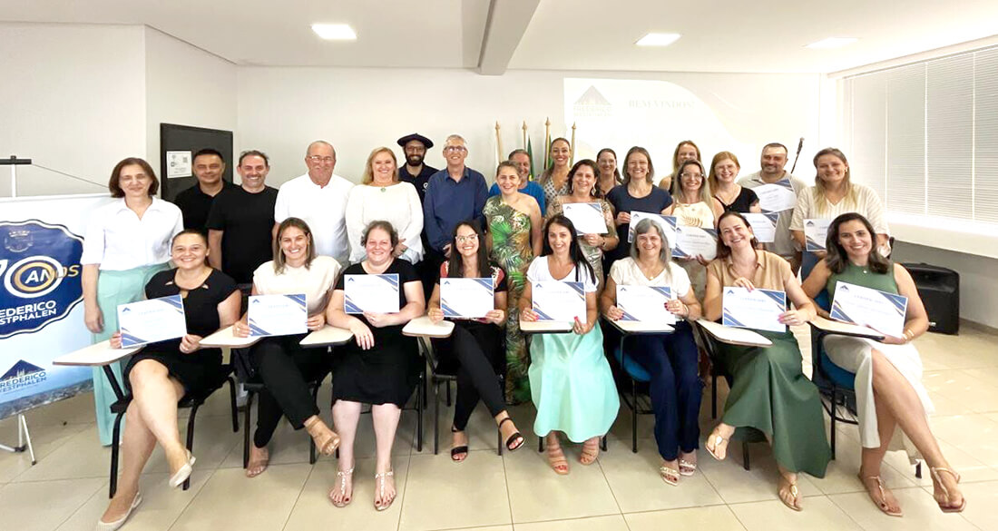 Capa Secretaria de Educação e Cultura realiza posse de diretores escolares da rede municipal de Frederico Westphalen