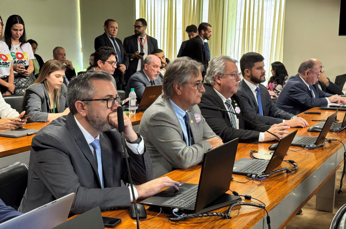 Capa Em Brasília, governo do Estado defende projeto de lei de renegociação das dívidas de produtores rurais afetados por calamidades