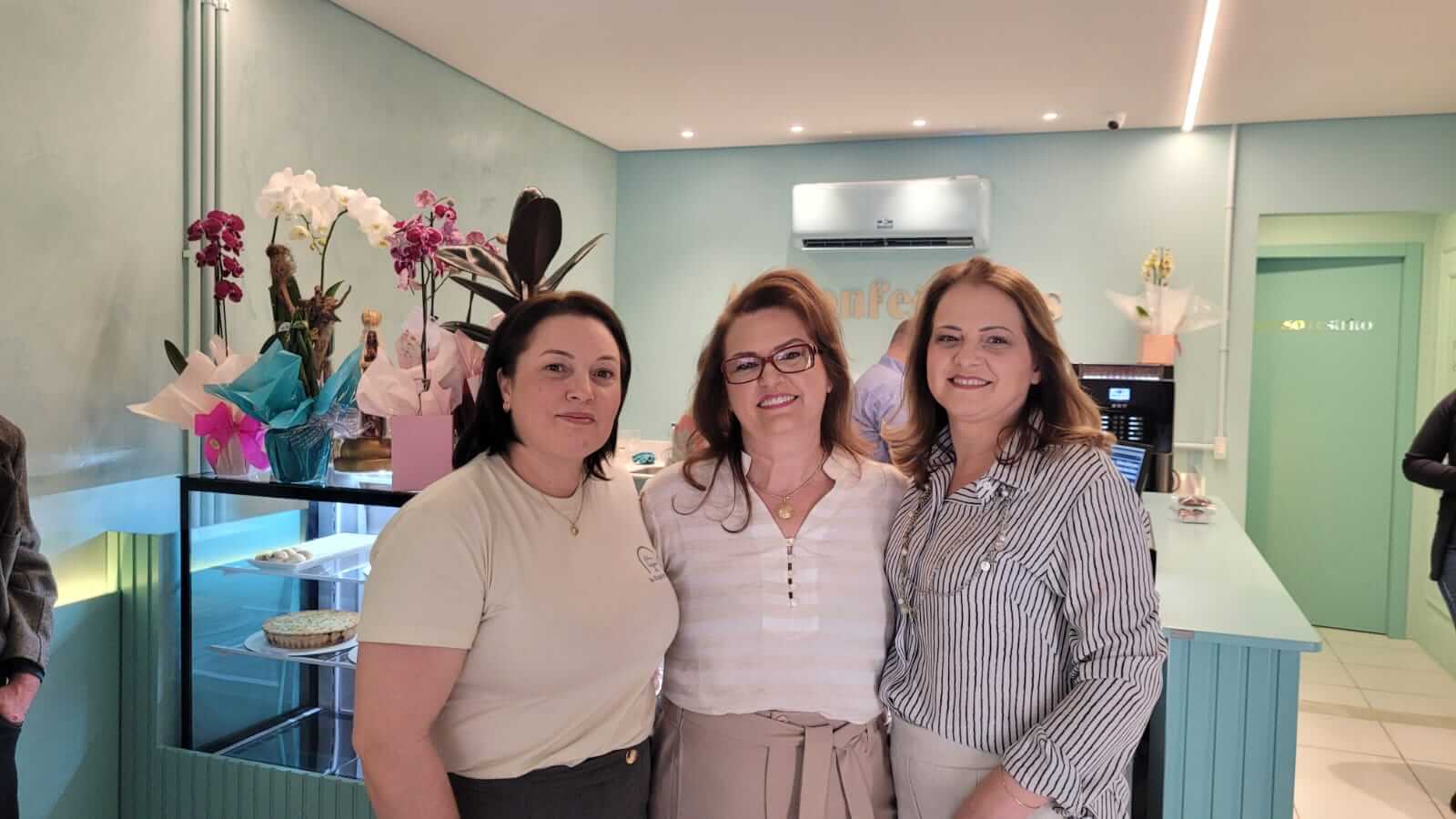 Capa As Confeiteiras inaugura em Frederico Westphalen