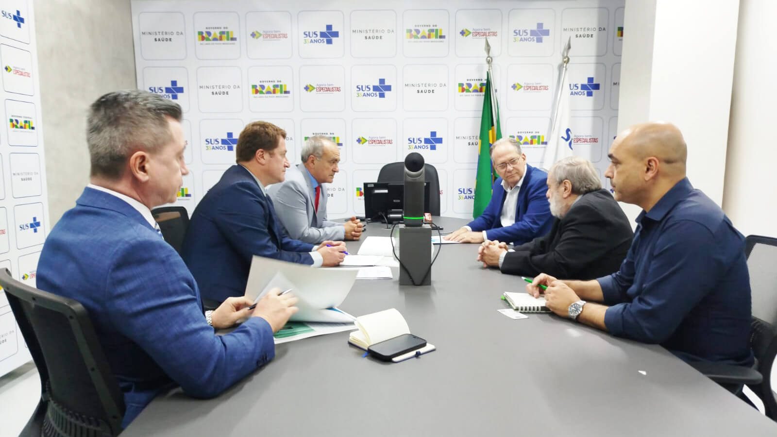 Capa Agenda em Brasília avança na renegociação de dívida histórica do Hospital Divina Providência