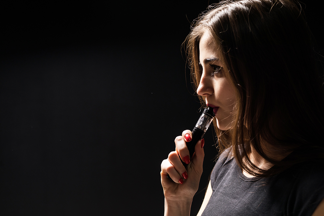 Capa No Dia de Combate ao Fumo, entidades alertam sobre cigarro eletrônico