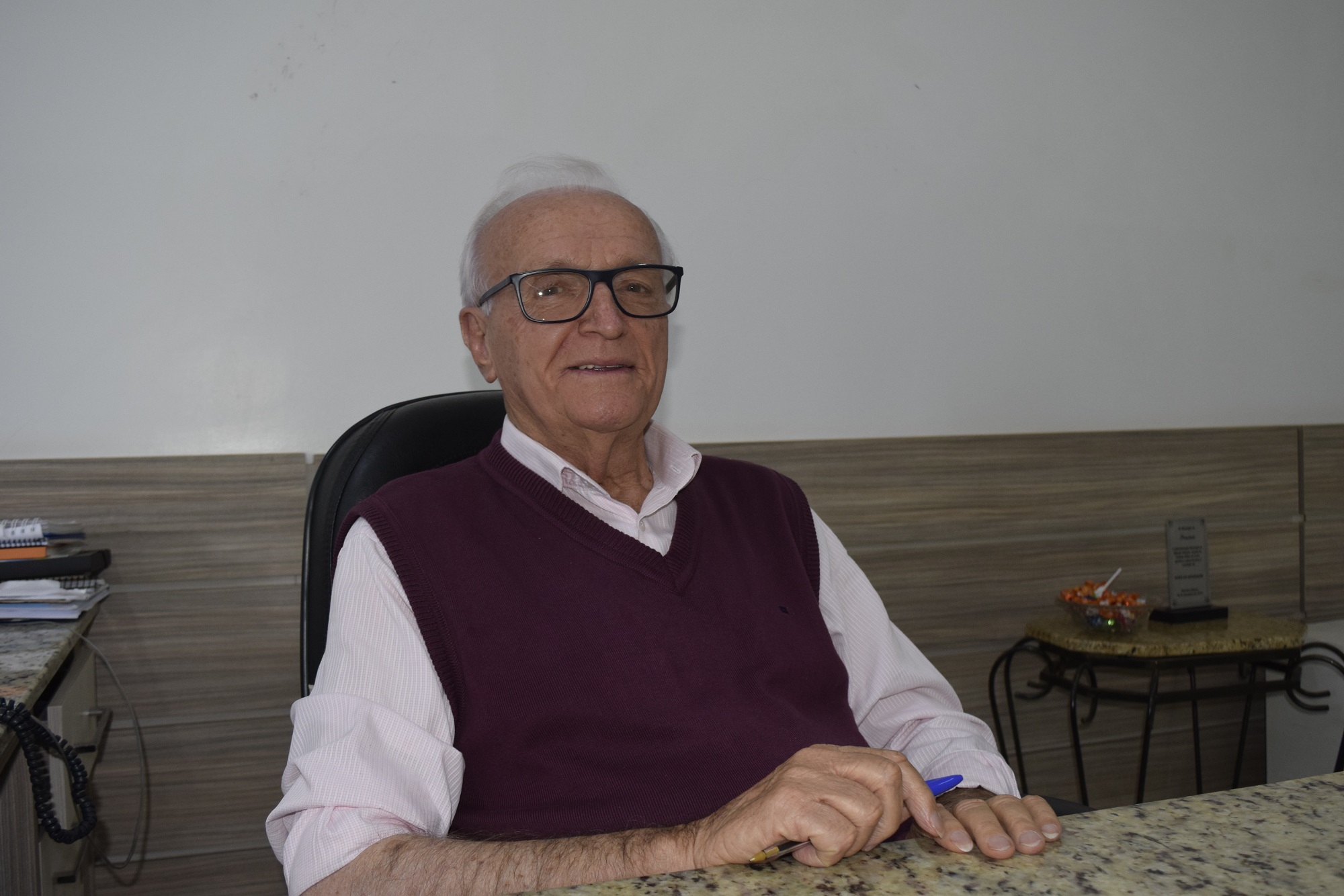 Capa Caetano Albarello, prefeito de Palmitinho, deve ser o novo presidente da Amzop