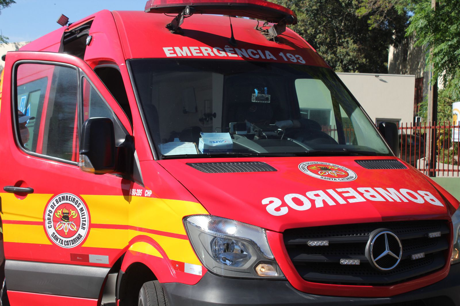Capa Idoso morre após cair em tacho de banha fervente no interior de São João do Oeste-SC