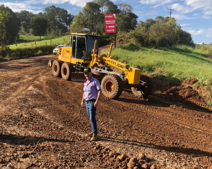 Capa Ametista do Sul: Secretaria Municipal de Obras promove reparos na estrada de acesso a Rodeio Bonito