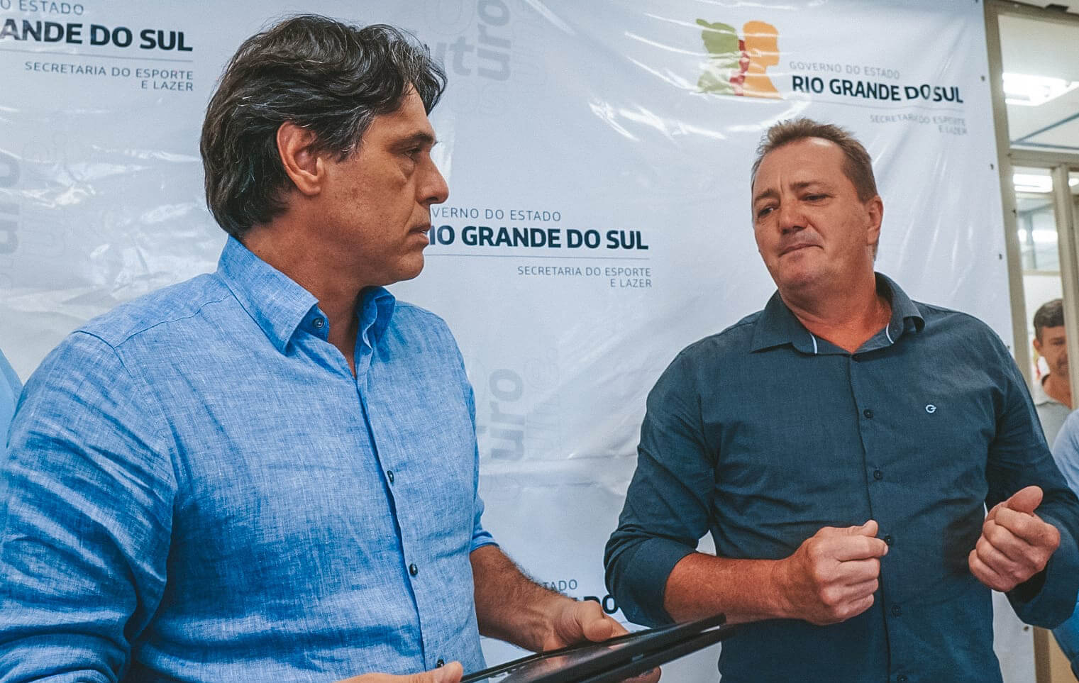 Capa Comitiva de Cerro Grande participa de audiência em busca de recursos para investimento no esporte