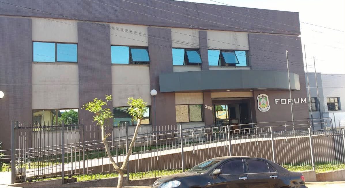 Capa Homem denunciado pelo MPRS é condenado a 46 anos de prisão por feminicídio em Cerro Grande