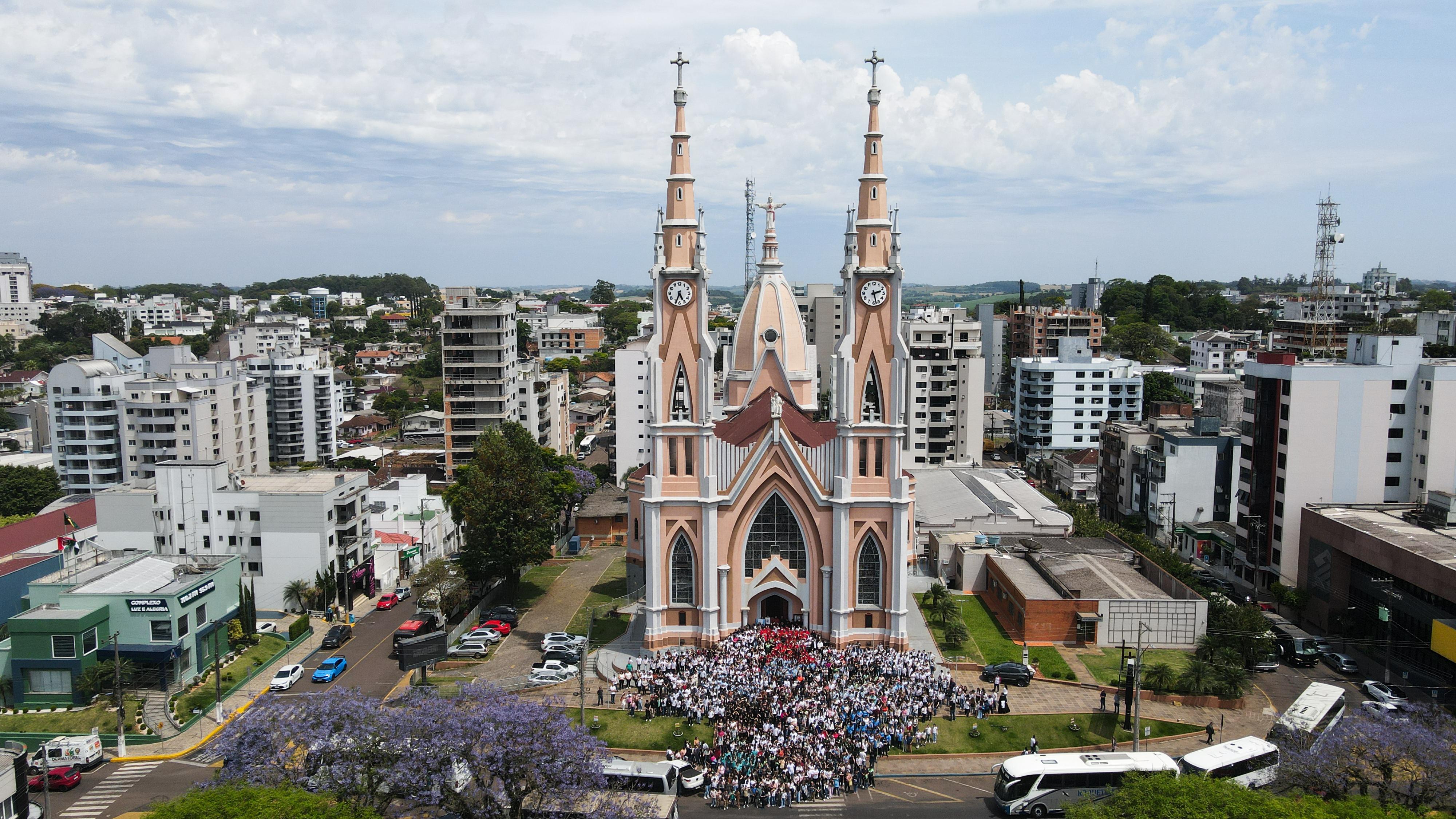 Capa Encontro Diocesano de Coroinhas e Cerimoniários reúne mais de 1,4 mil crianças e jovens