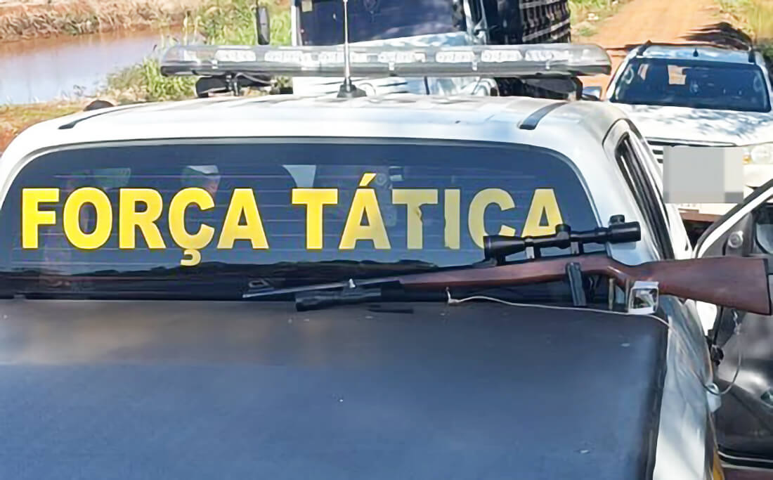 Capa Homem é preso por porte ilegal de arma de fogo após desviar da polícia em Três Passos