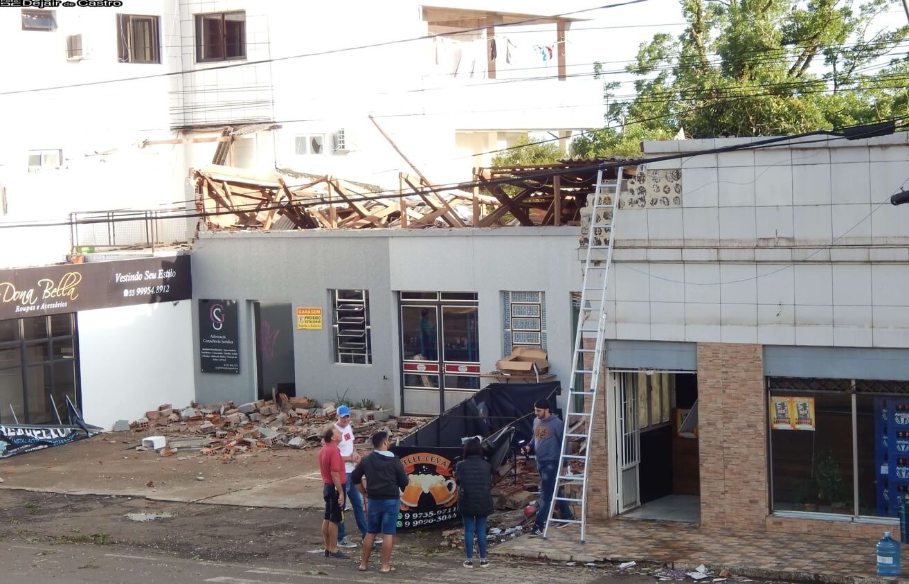 Capa Forte temporal atinge região