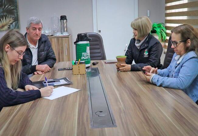 Capa Tenente Portela: administração realiza campanha em prol de Sede Nova