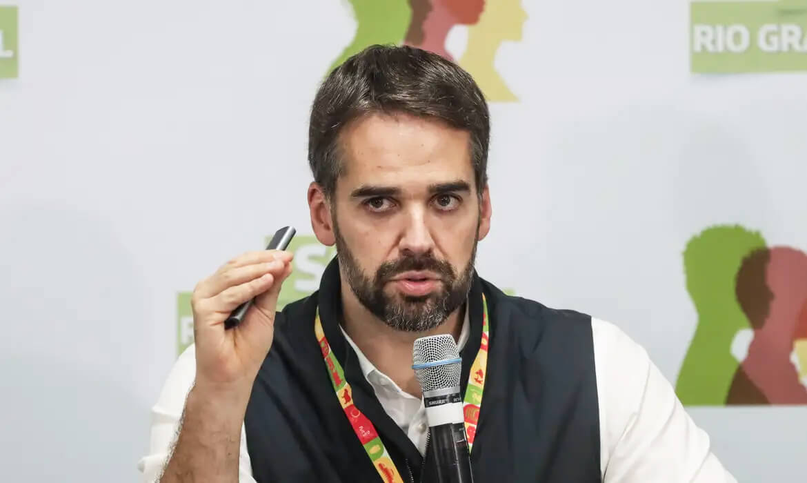 Capa Governador Eduardo Leite cancela agenda na região Noroeste devido às condições climáticas