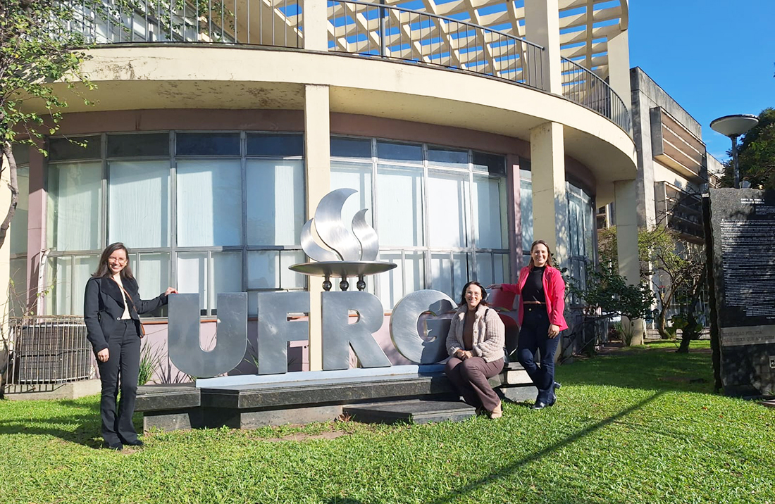 Capa Rodeio Bonito destaca boas práticas em educação integral no II Seminário Estadual em Porto Alegre