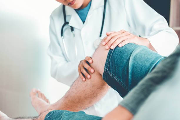 Capa 5 dicas para proteger os joelhos durante a prática de exercícios nas férias