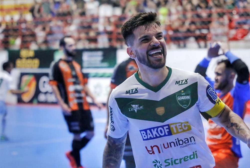 Capa Guarani Futsal anuncia Daniel Rosa como primeiro reforço para 2025