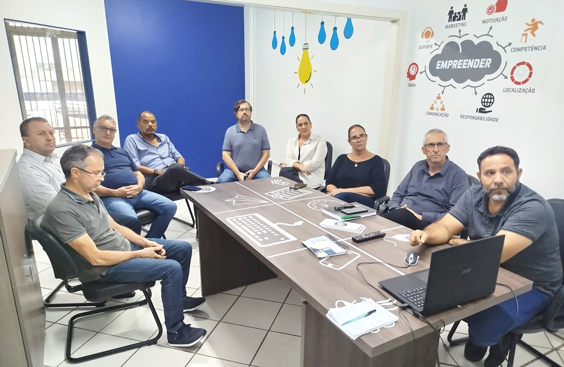 Capa Frederico Westphalen discute retorno do trânsito rotativo com nova licitação