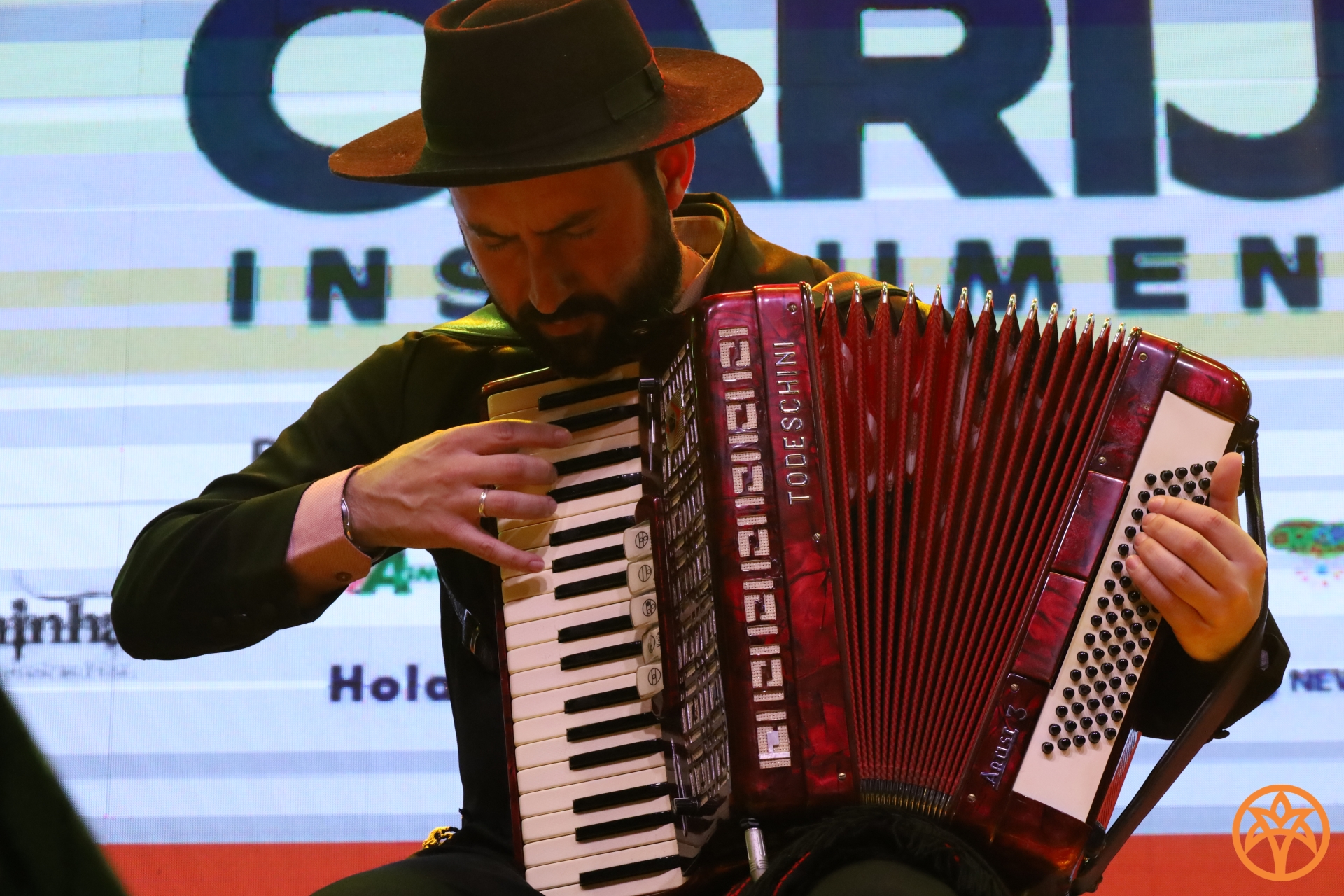 Capa “Sabará” vence o 3º Carijo Instrumental
