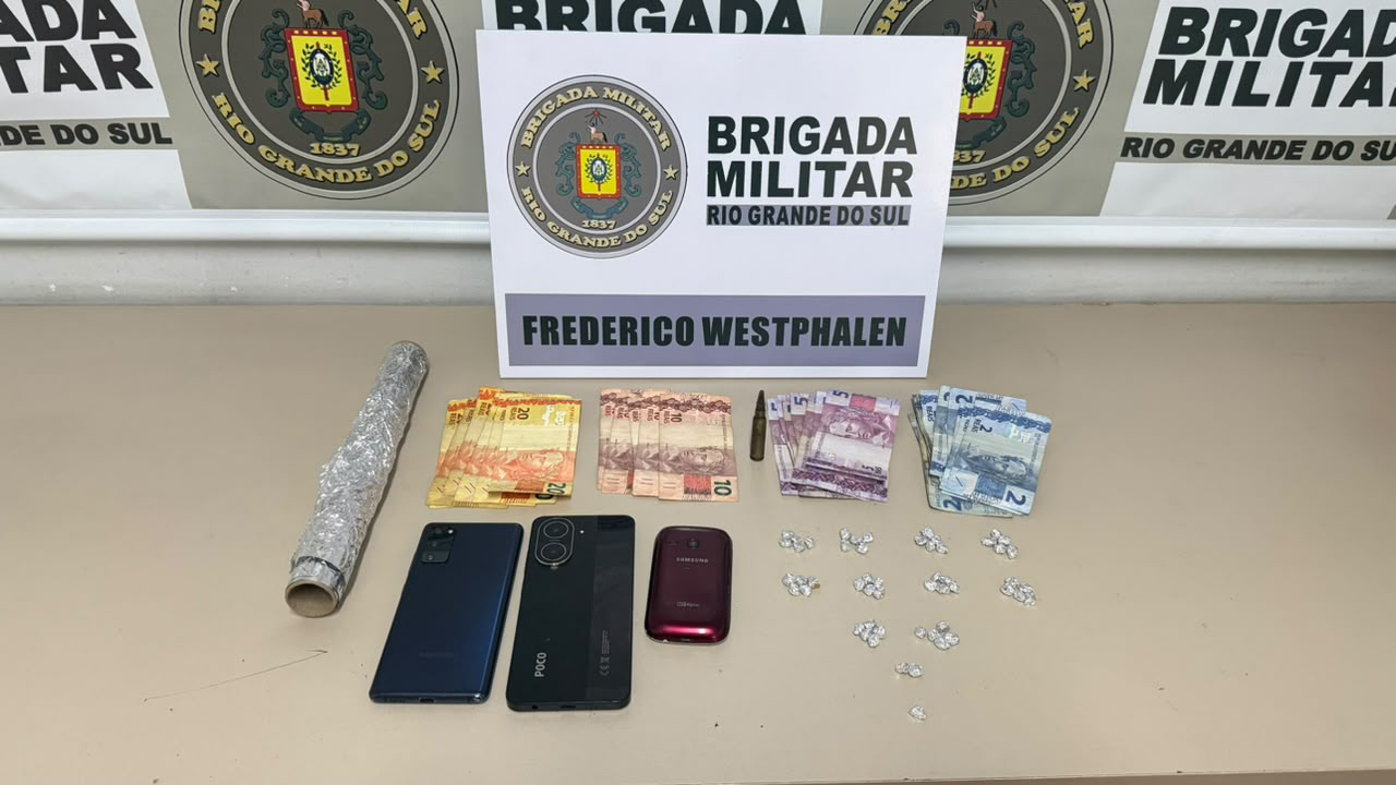 Capa Brigada Militar prende homem por tráfico de drogas e apreende crack em Frederico Westphalen