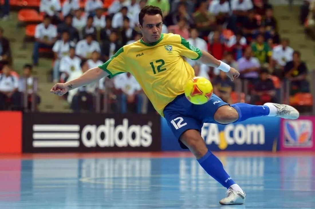 Capa Falcão, a lenda do futsal, desembarca em Frederico Westphalen para jogo festivo