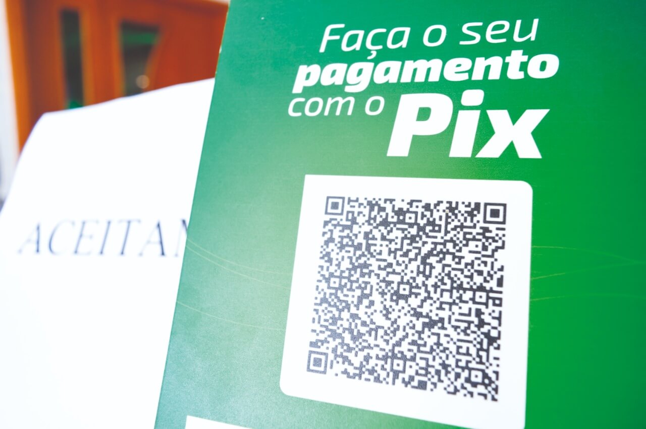 Capa Pix deixará de ter limite por transação em 2023, anuncia BC
