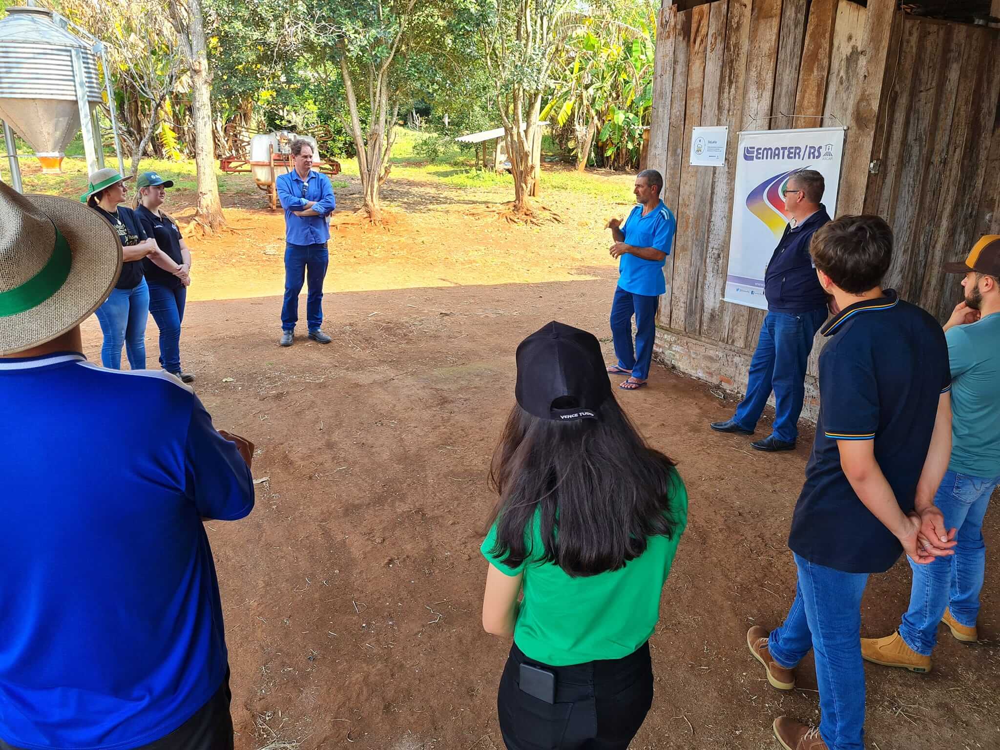Capa Escola Coronel Finzito recebe Intercâmbio de Juventude Rural em Erval Seco
