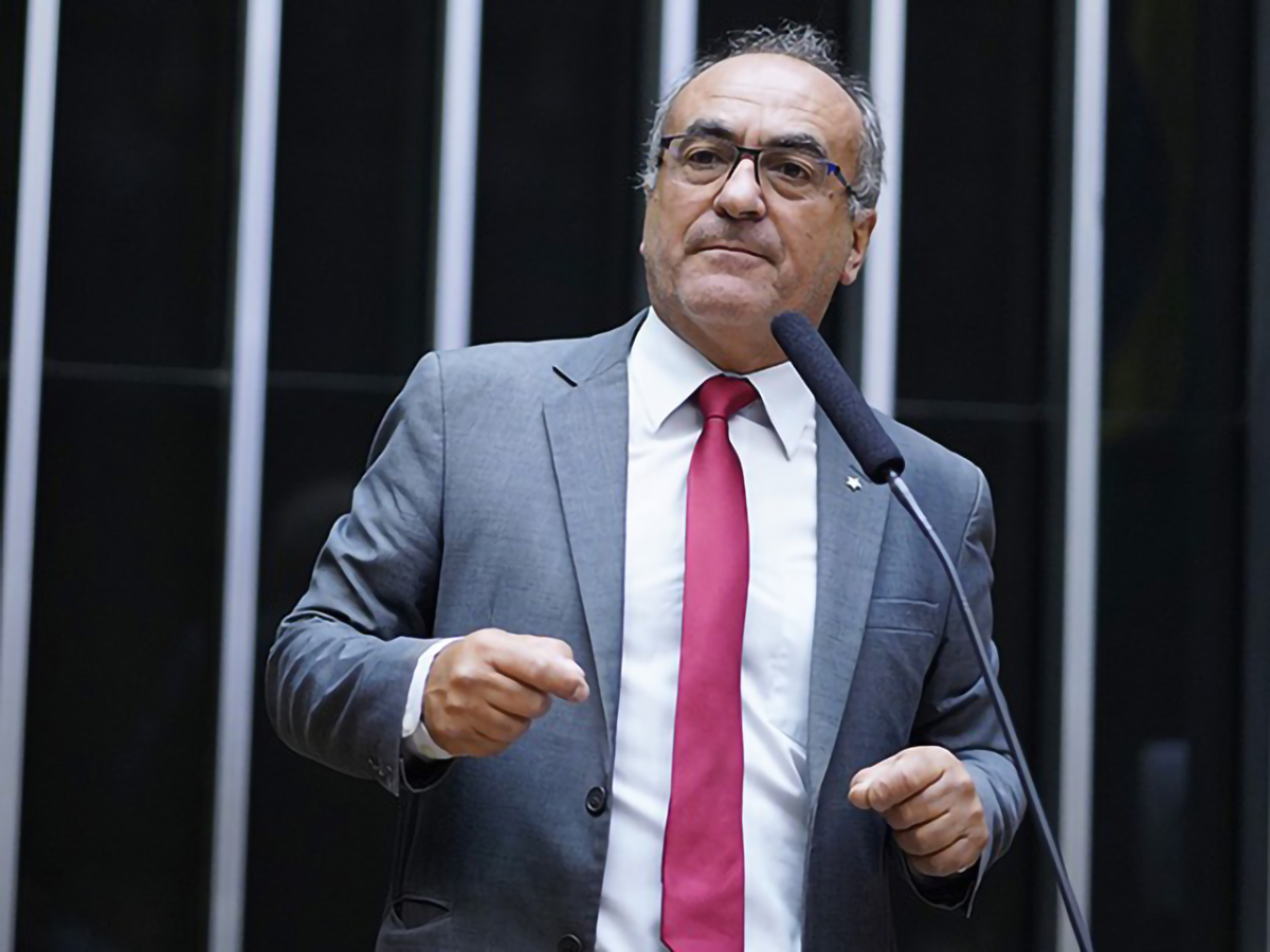 Capa “O Edegar Pretto era muito mais candidato que a Juliana Brizolla”, avalia Dionilso Marcon (PT)