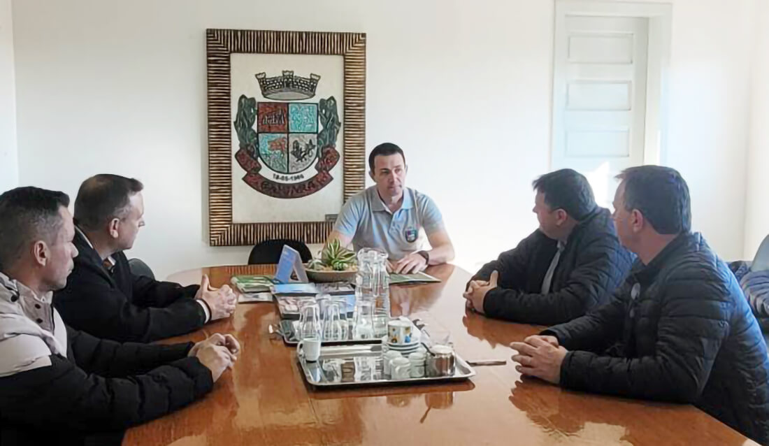 Capa Caiçara discute impactos e ações pós-eventos climáticos com a Defesa Civil regional