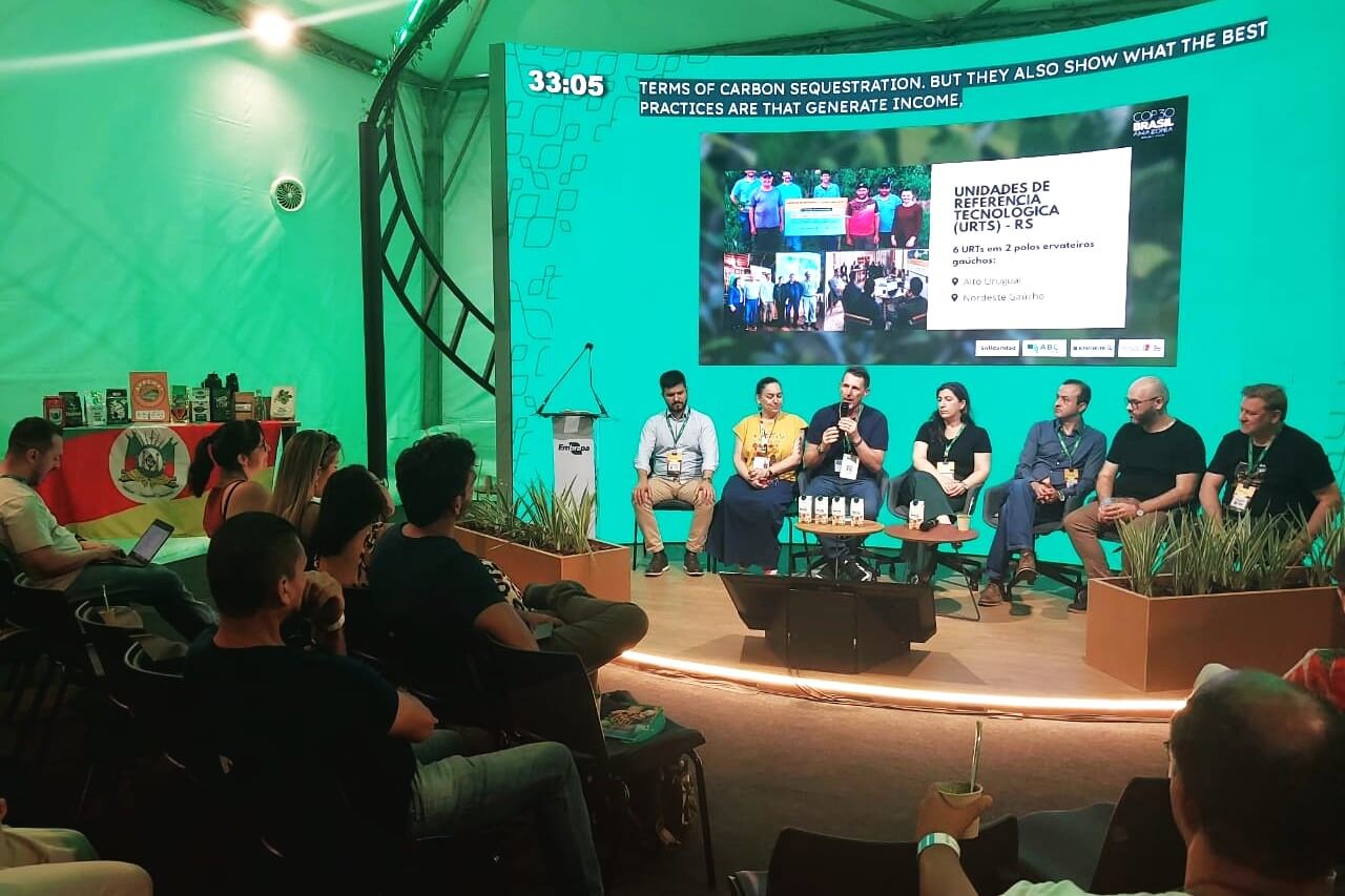 Capa Emater/RS-Ascar apresenta experiência pioneira de certificação da erva-mate na COP30