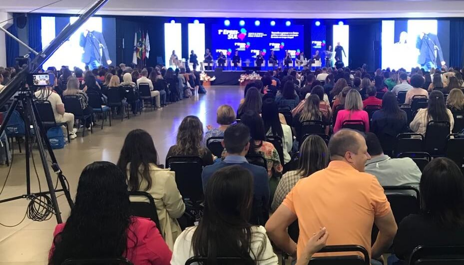 Capa Educação de Palmitinho participa do I Encontro de Pesquisa em Educação Integral