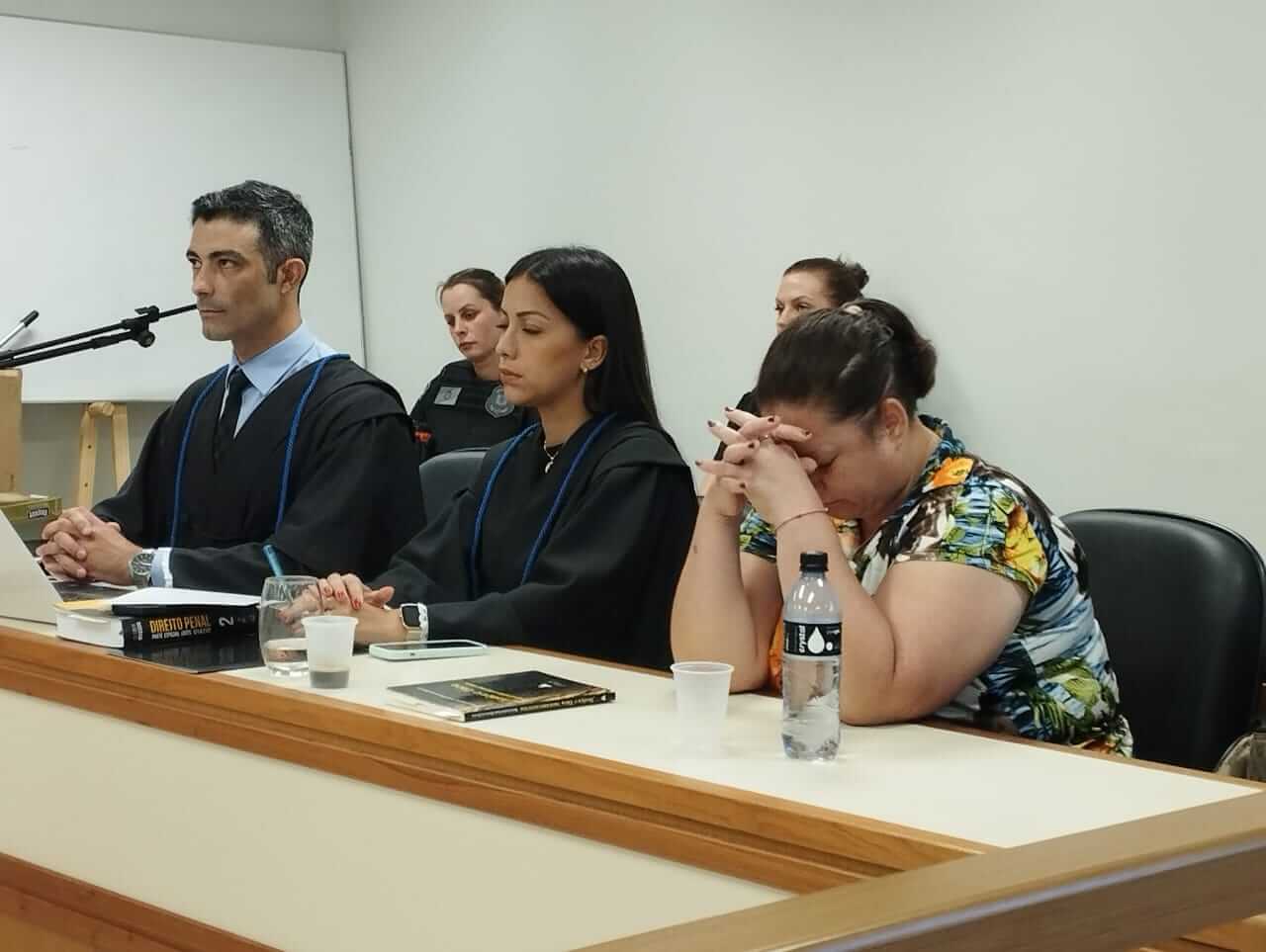 Capa Advogado da acusada por tentativa de homicídio contra prefeito de Palmitinho fala sobre júri