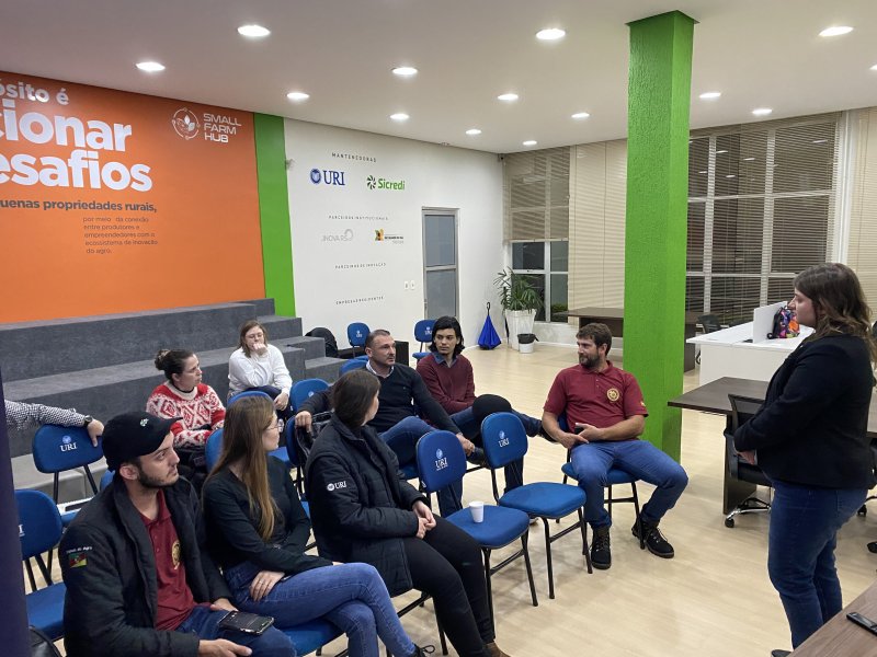 Capa Small Farm Hub: 10 startups participam do programa de pré-incubação