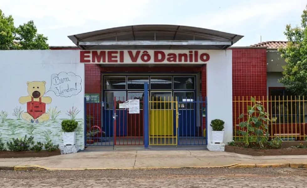 Capa Caiçara: Administração discute Vigilância nas Escolas 