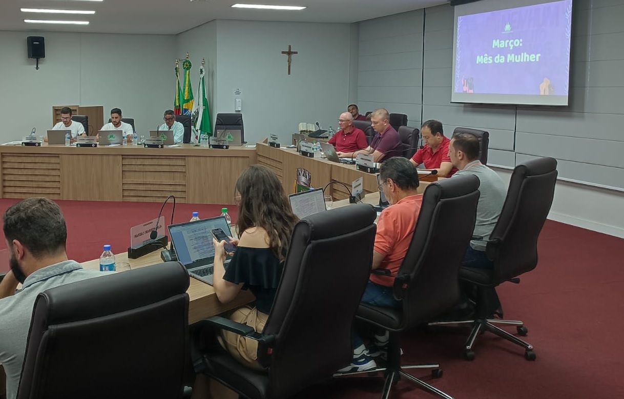 Capa Câmara de FW autoriza contratação dos primeiros Intérprete de Libras